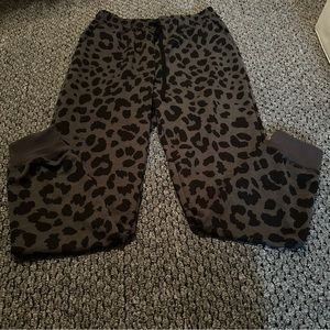 Lularoe Jax Joggers size medium